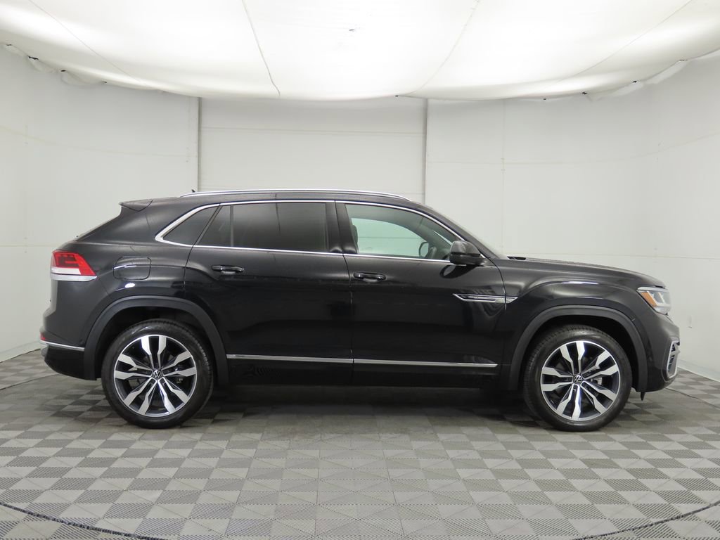 Used 2023 Volkswagen Atlas Cross Sport SEL Premium R-Line image 4