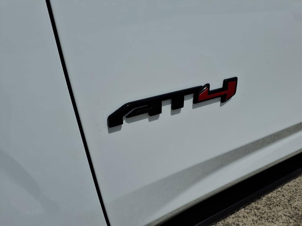 New 2026 GMC Yukon AT4 Ultimate image 10