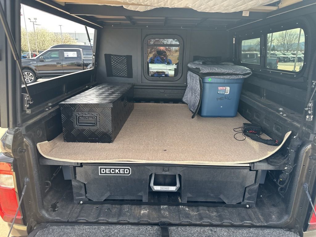 Used 2023 GMC Canyon AT4 w/ Technology Package image 26