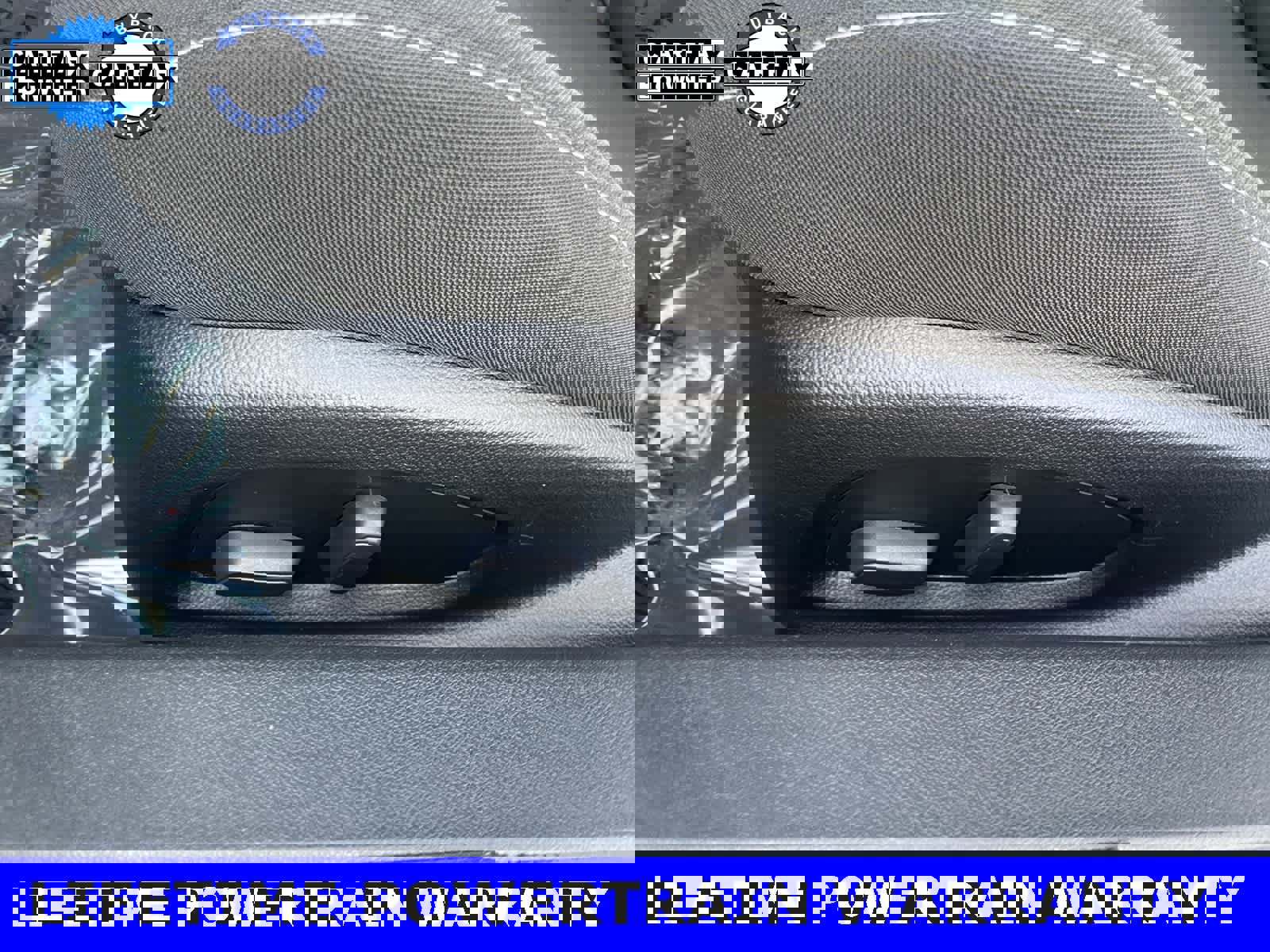 Used 2021 Chevrolet Camaro LT w/ Technology Package image 11