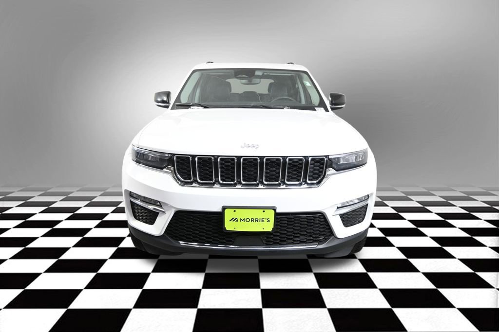 Used 2023 Jeep Grand Cherokee Limited AWD/4WD image 12
