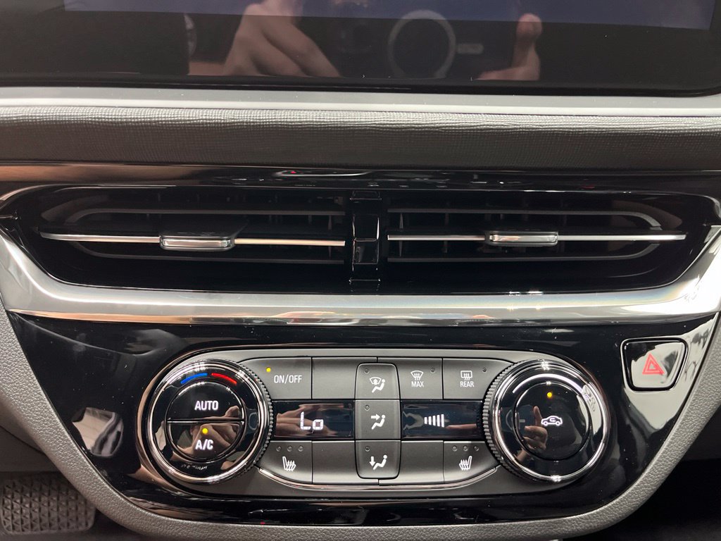 New 2026 Buick Envista Sport Touring w/ Convenience I Package FWD image 16