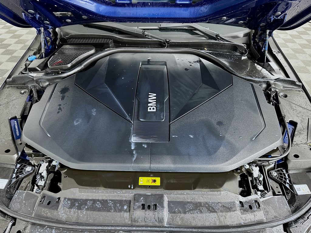 Used 2026 BMW i5 eDrive40 w/ M Sport Package image 31