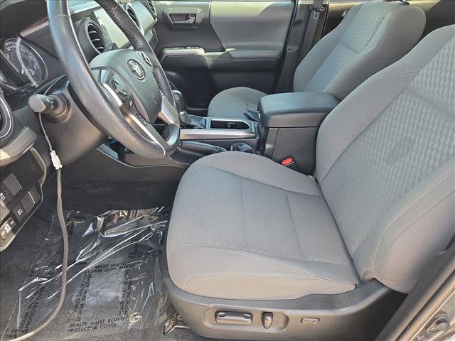Used 2022 Toyota Tacoma SR5 w/ Technology Package RWD image 15