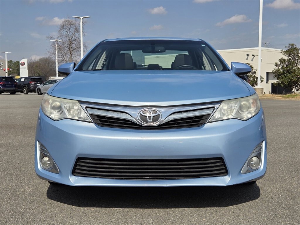Used 2014 Toyota Camry XLE w/ Leather Package image 14