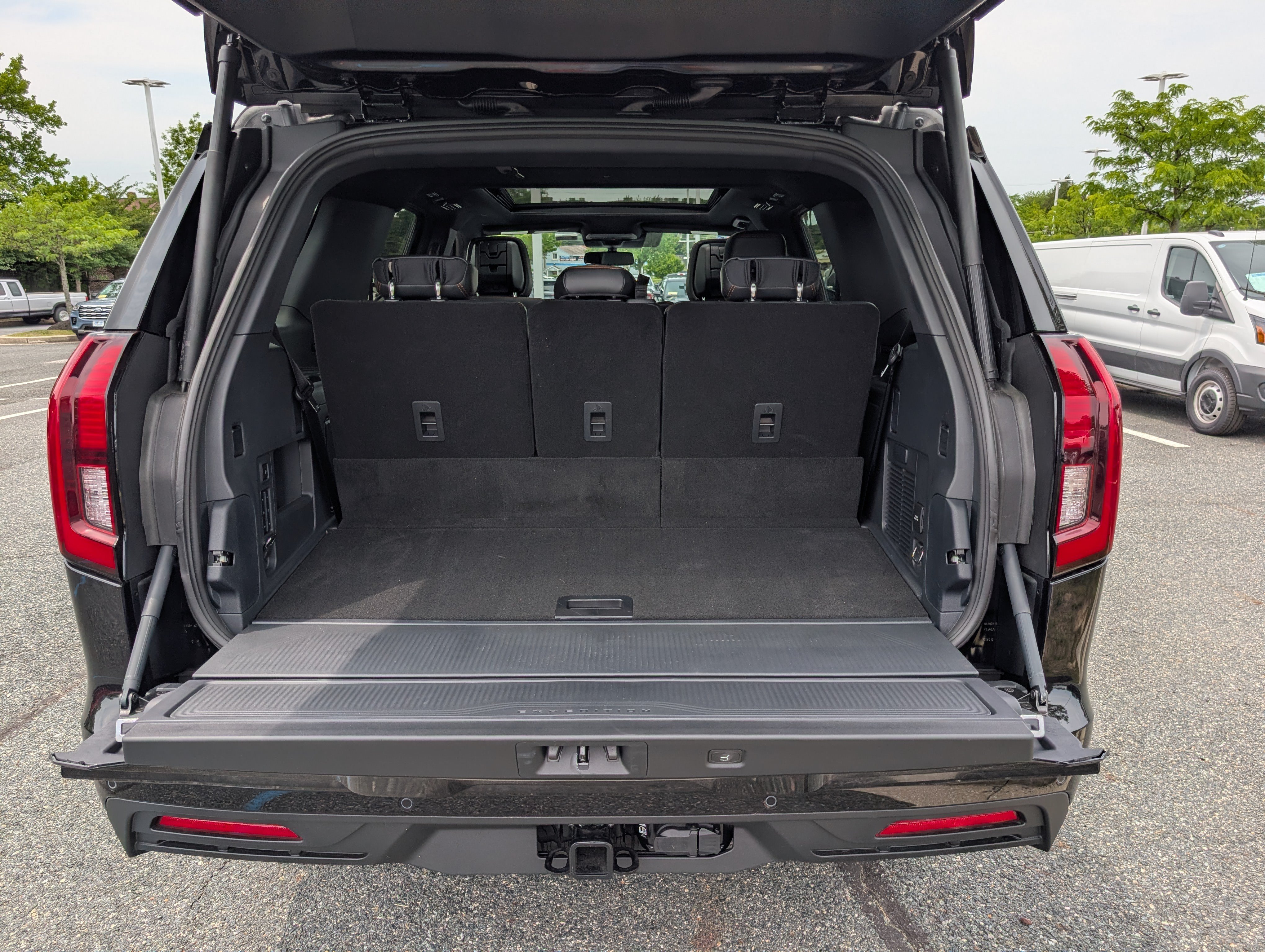 New 2026 Ford Expedition Tremor AWD/4WD image 9