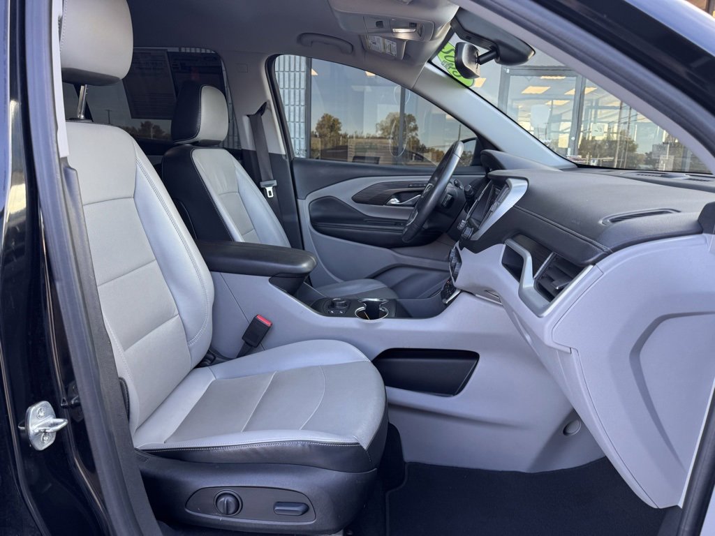 Used 2022 GMC Terrain SLT image 15
