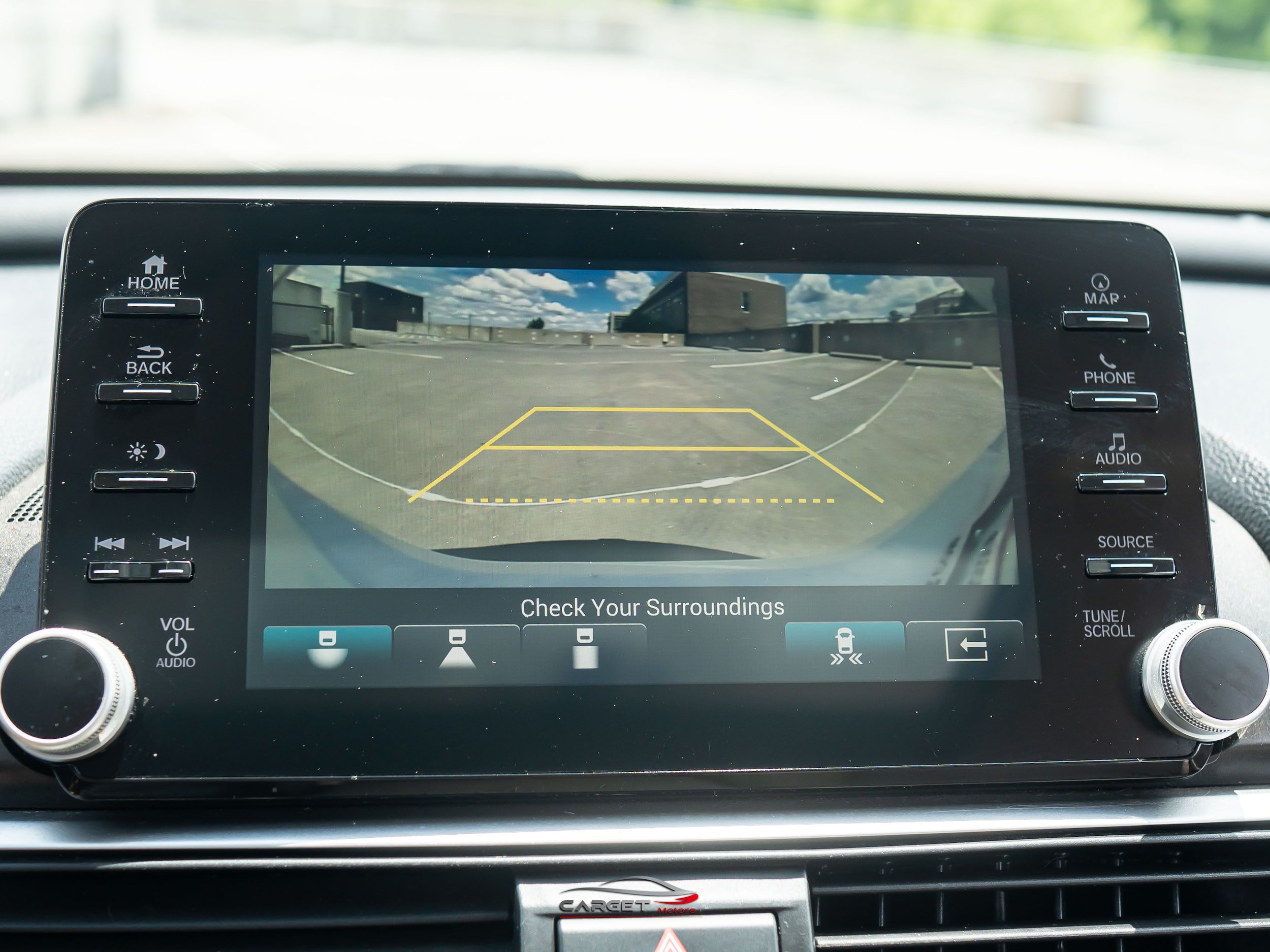 Used 2019 Honda Accord Touring image 30