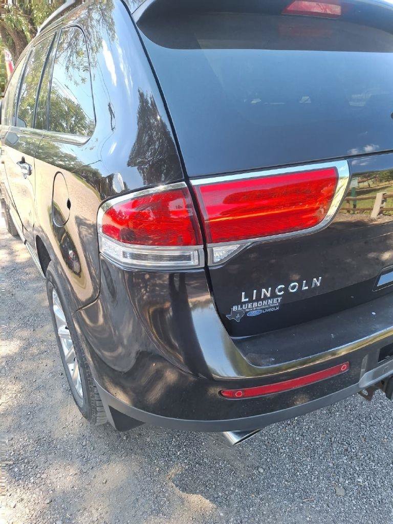 Used 2014 Lincoln MKX FWD w/ Equipment Group 101A image 12