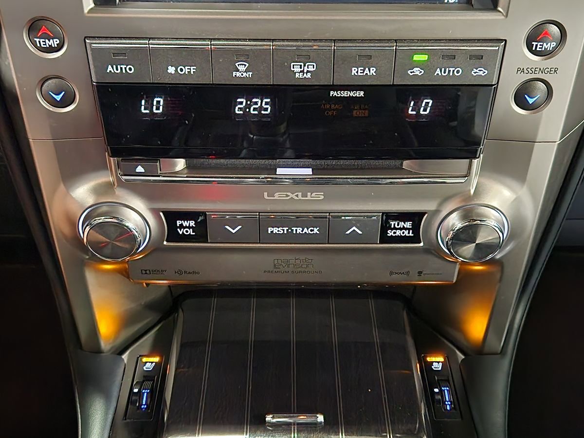 Used 2020 Lexus GX 460 Luxury w/ Luxury Sport Package AWD/4WD image 38