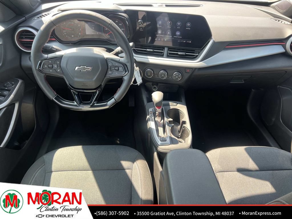 Certified 2025 Chevrolet Trax RS w/ Driver Confidence Package FWD image 14