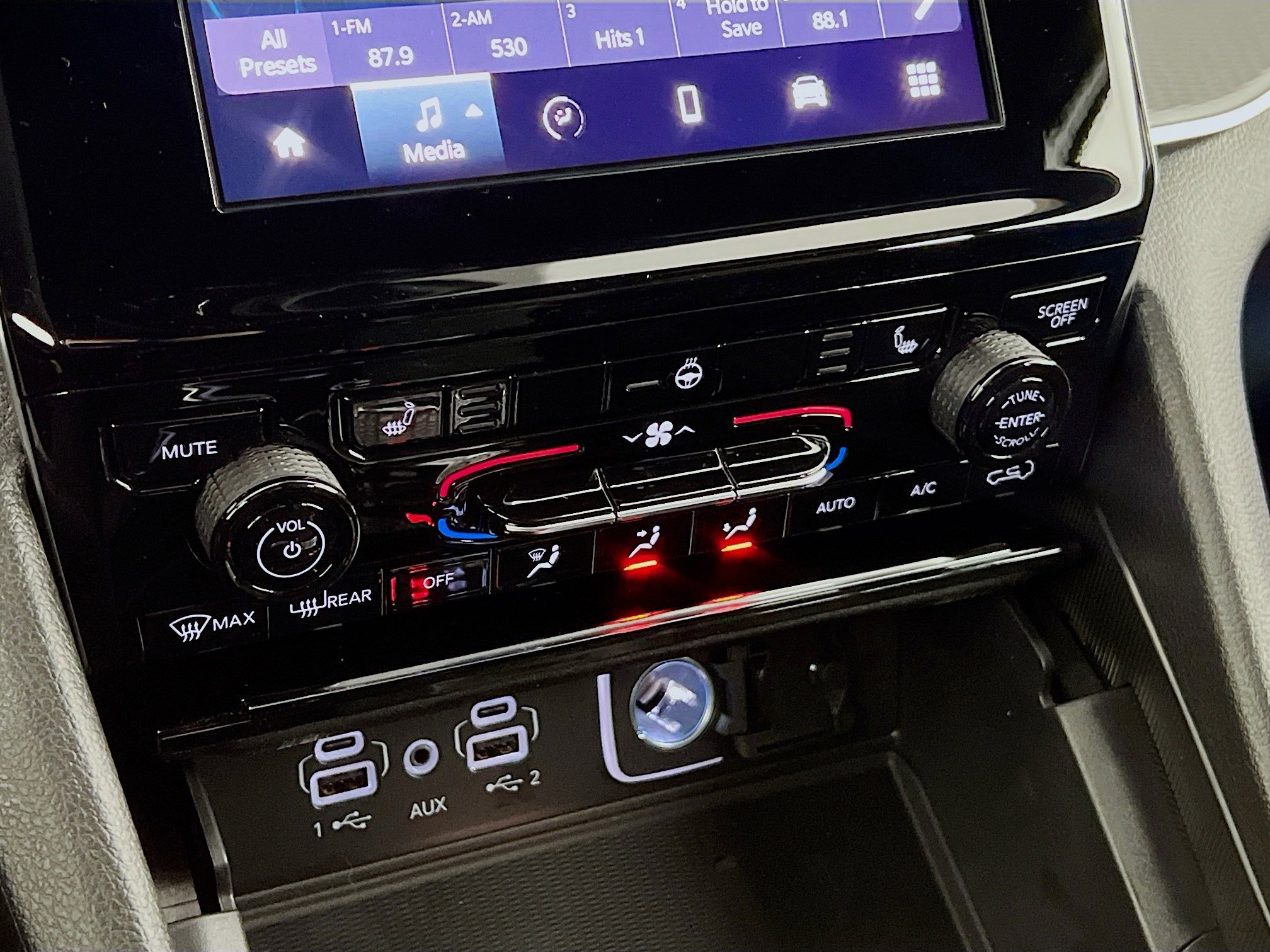 New 2025 Jeep Grand Cherokee L Altitude image 10