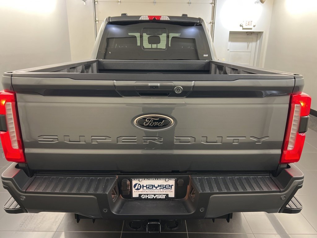 New 2025 Ford F250 XLT w/ Black Appearance Package image 5