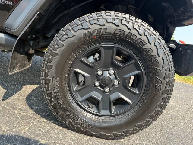 Used 2021 Jeep Gladiator Mojave w/ Cold Weather Group AWD/4WD image 12