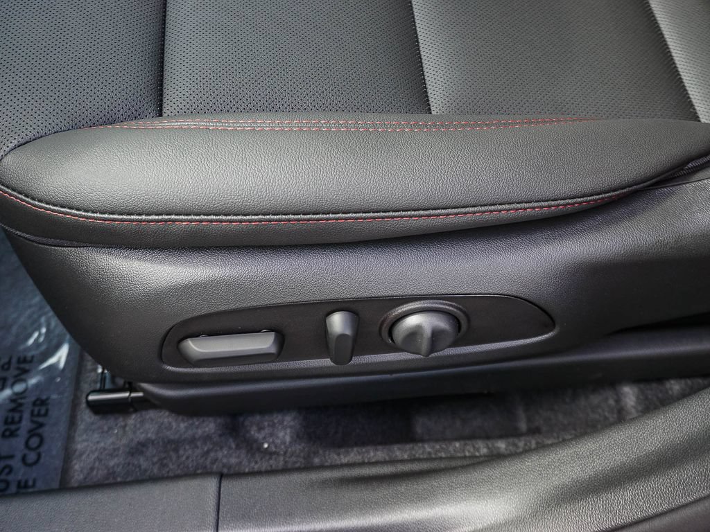 New 2026 Chevrolet Trax RS w/ Driver Confidence Package FWD image 19