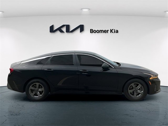 Used 2022 Kia K5 LX image 4
