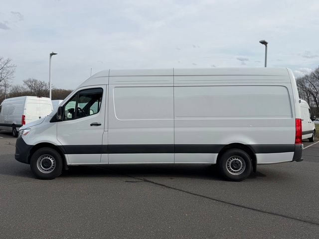 Used 2026 Mercedes-Benz Sprinter 2500 image 4