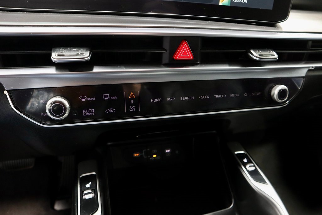 Used 2025 Kia Sorento EX image 36