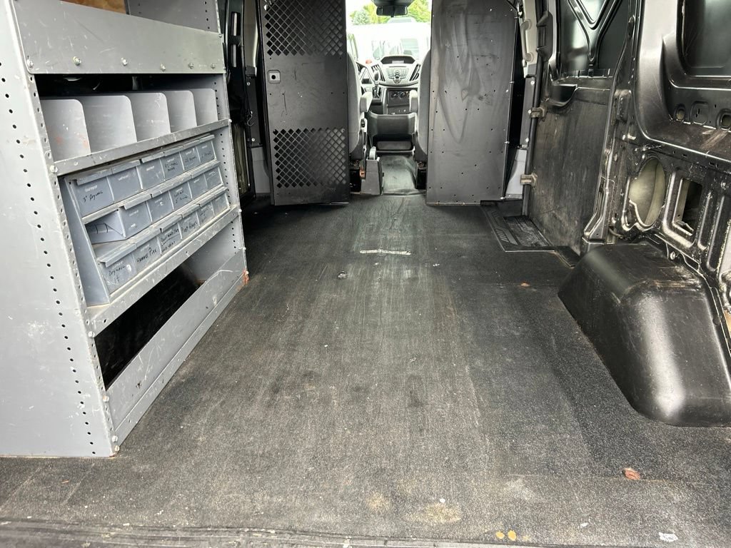 Used 2016 Ford Transit 150 130 Low Roof RWD image 22