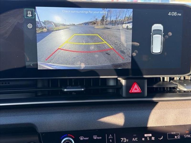 New 2026 Kia Carnival EX image 24