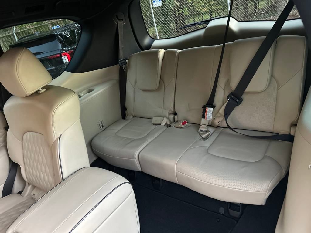 Used 2021 INFINITI QX80 Sensory w/ All-Season Package image 22