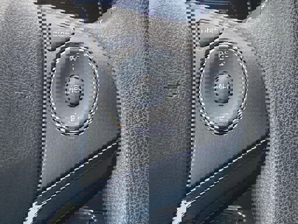 Used 2018 Honda HR-V LX image 8