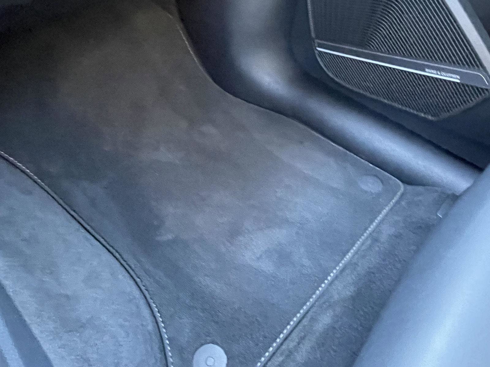 Used 2024 Audi SQ5 Prestige w/ Prestige Package image 18