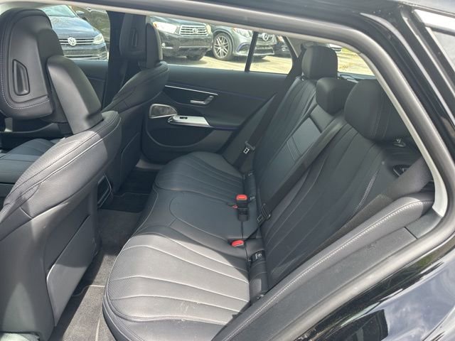 Used 2025 Mercedes-Benz E 450 4MATIC All-Terrain Wagon image 9