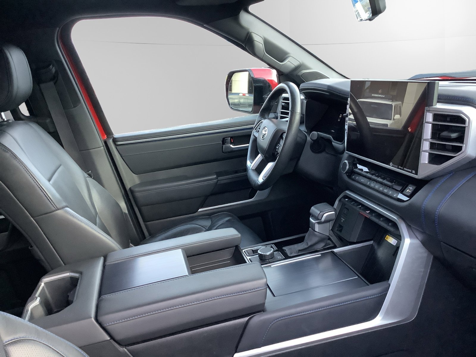 Used 2024 Toyota Tundra Platinum image 15