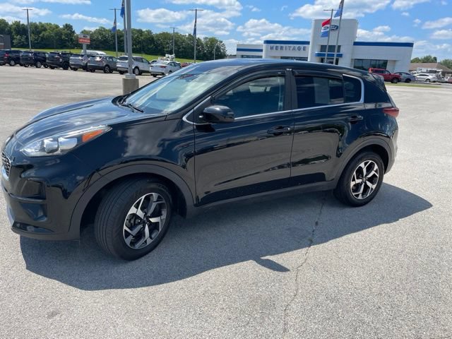 Used 2021 Kia Sportage LX FWD image 4