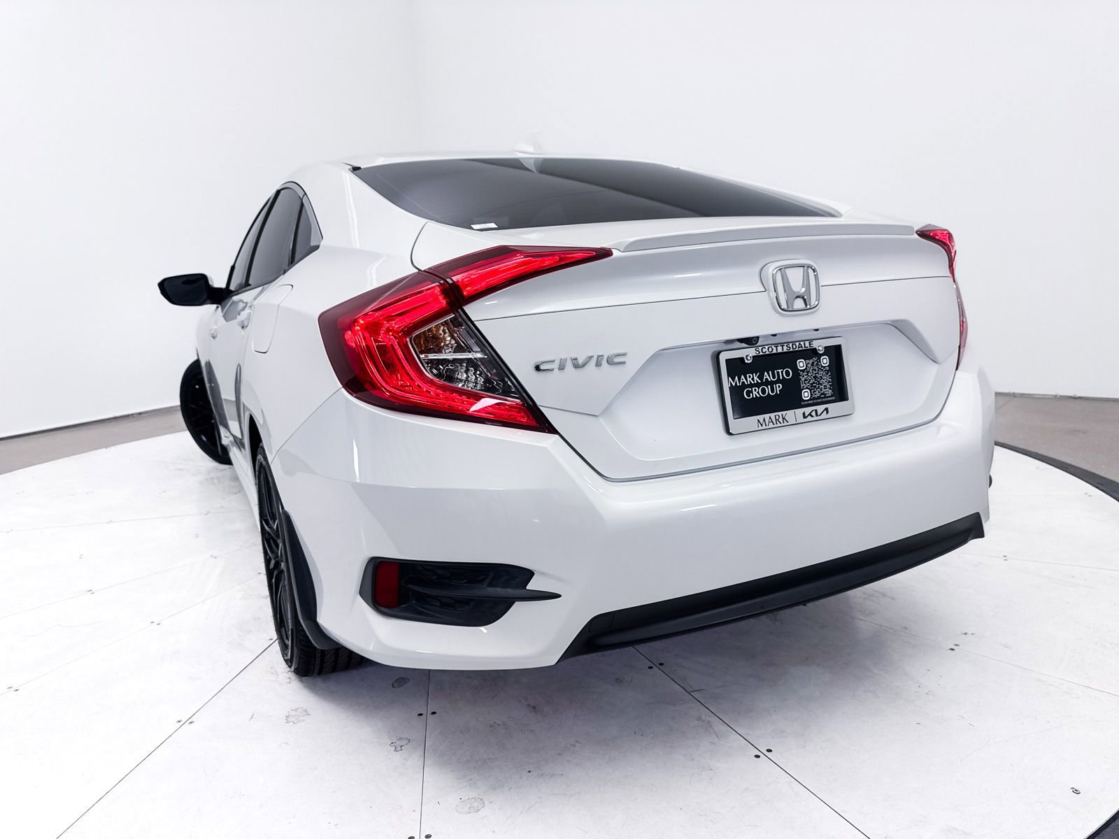 Used 2018 Honda Civic EX-T image 7