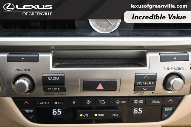 Used 2014 Lexus ES 300h w/ Luxury Package w/Bamboo Trim FWD image 17