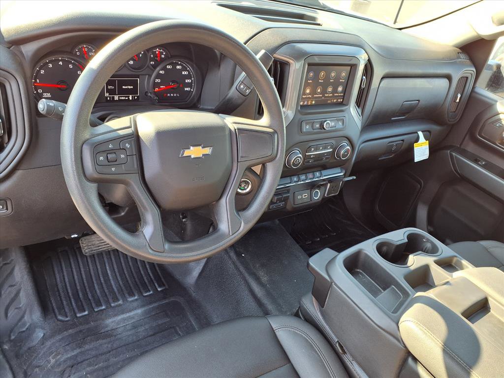 Used 2025 Chevrolet Silverado 2500 W/T w/ WT Convenience Package AWD/4WD image 4