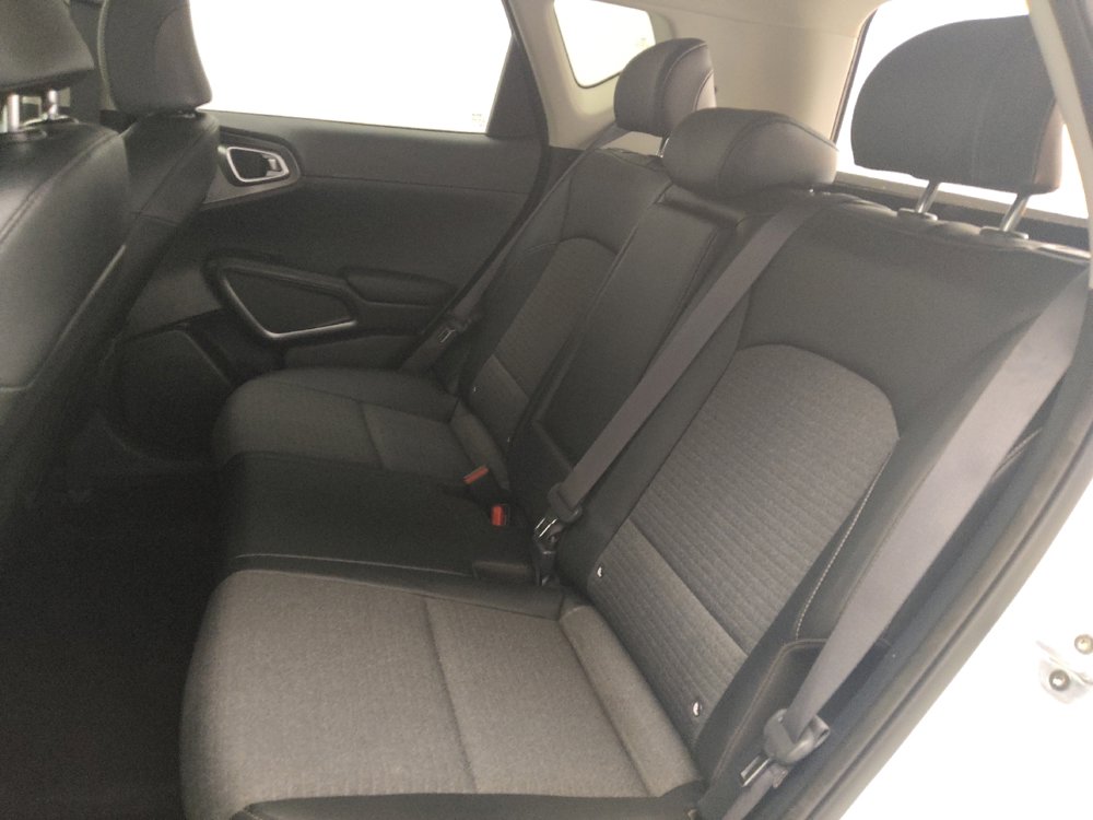 Used 2020 Kia Soul EX FWD image 18