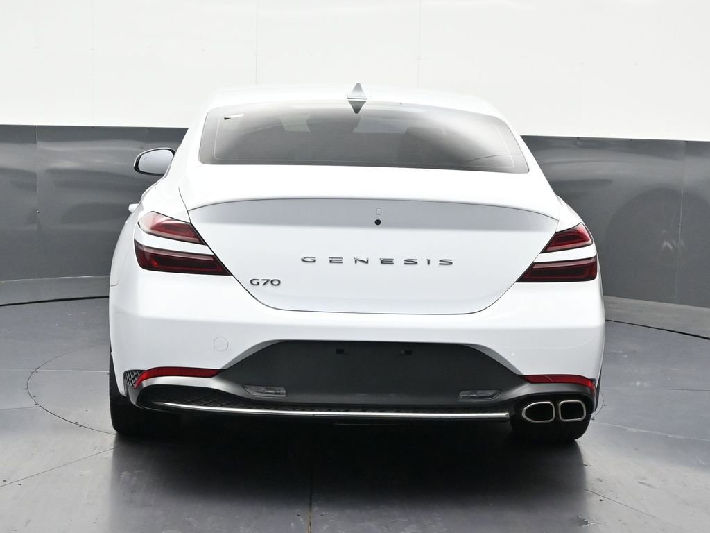 Used 2023 Genesis G70 2.0T RWD image 4