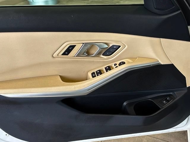 Used 2025 BMW 330i Sedan RWD image 16