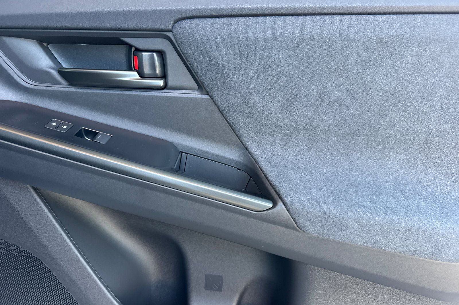 New 2026 Toyota C-HR AWD/4WD image 21