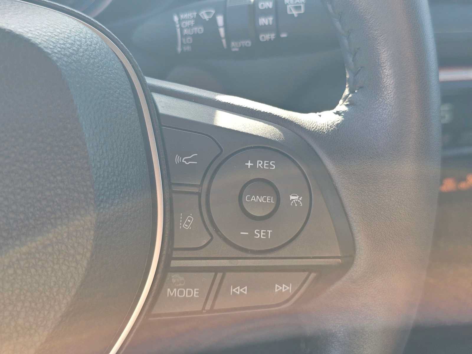 Used 2024 Toyota RAV4 XLE w/ Convenience Package AWD/4WD image 29