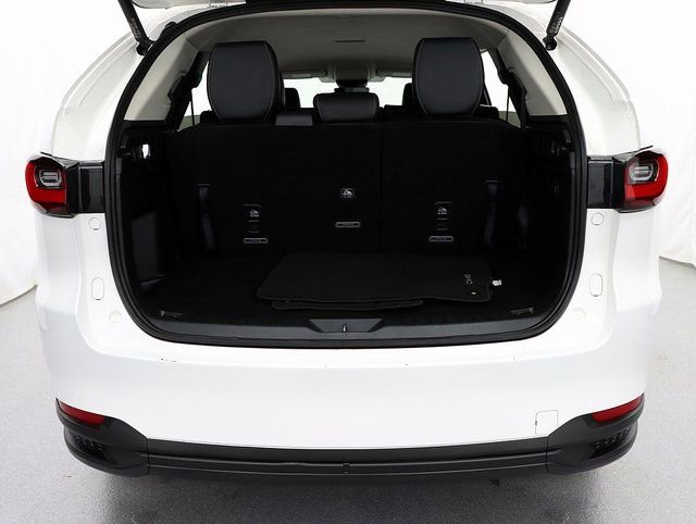 Used 2025 MAZDA CX-90 3.3 Turbo w/ Select Package image 28