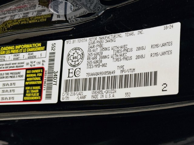 Used 2025 Toyota Sequoia Platinum AWD/4WD image 34