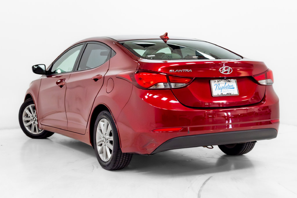 Used 2014 Hyundai Elantra SE w/ Option Group 02 FWD image 24