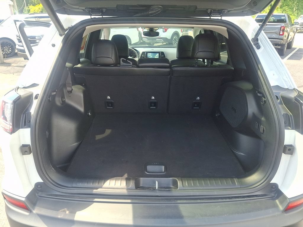Used 2022 Jeep Cherokee Limited AWD/4WD image 29