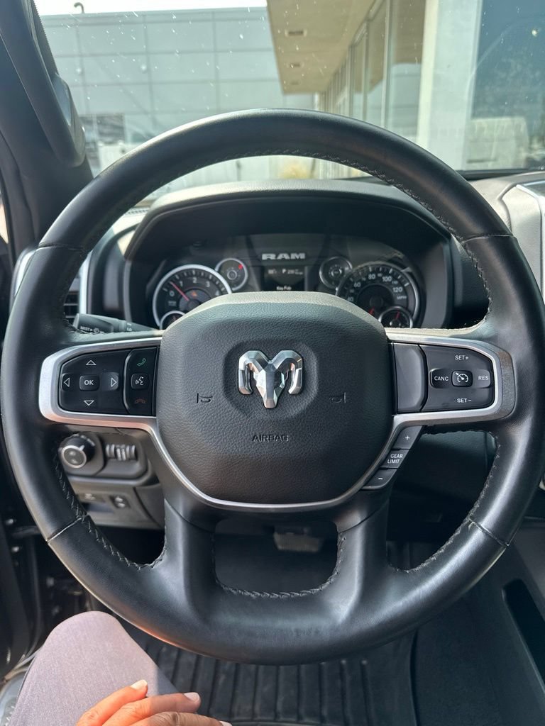 Used 2019 RAM 1500 Big Horn AWD/4WD image 11