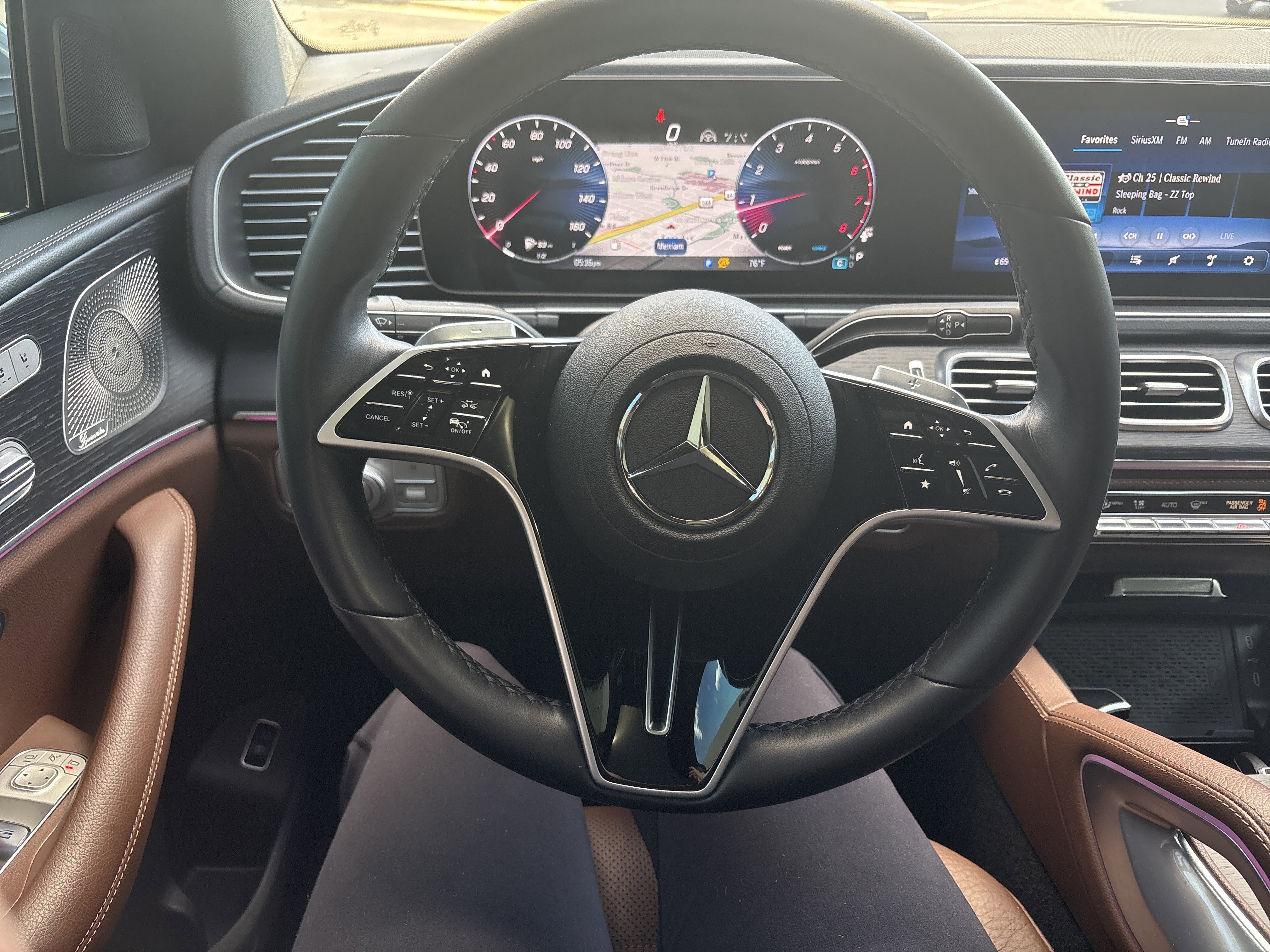 Used 2025 Mercedes-Benz GLE 450 4MATIC Coupe image 18