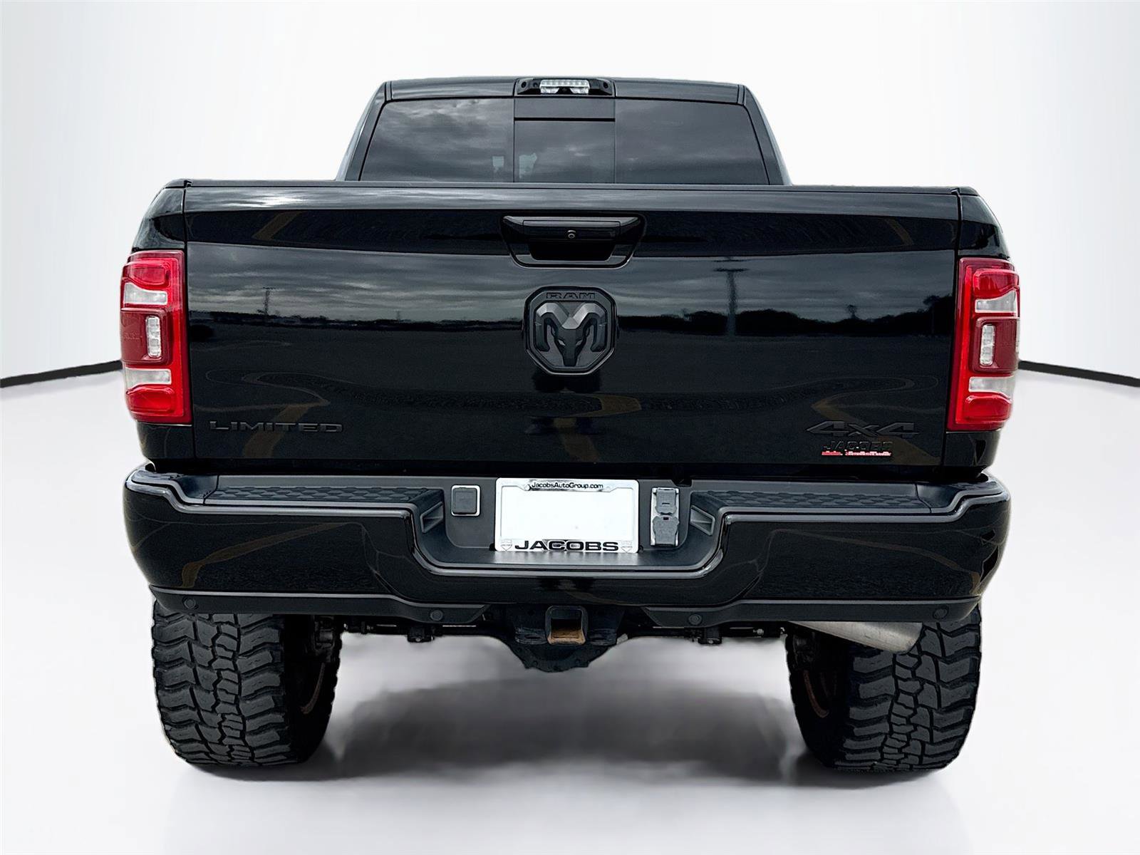 Used 2023 RAM 2500 Limited AWD/4WD image 29