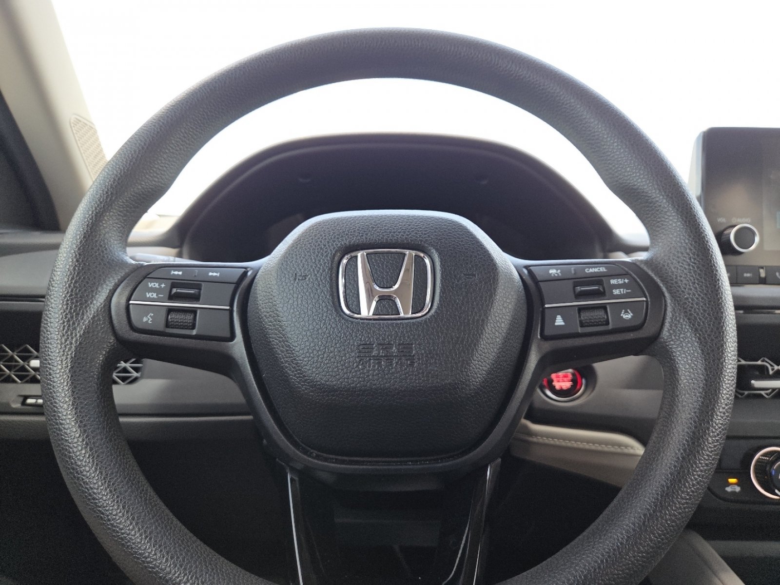 Used 2025 Honda Accord SE image 25