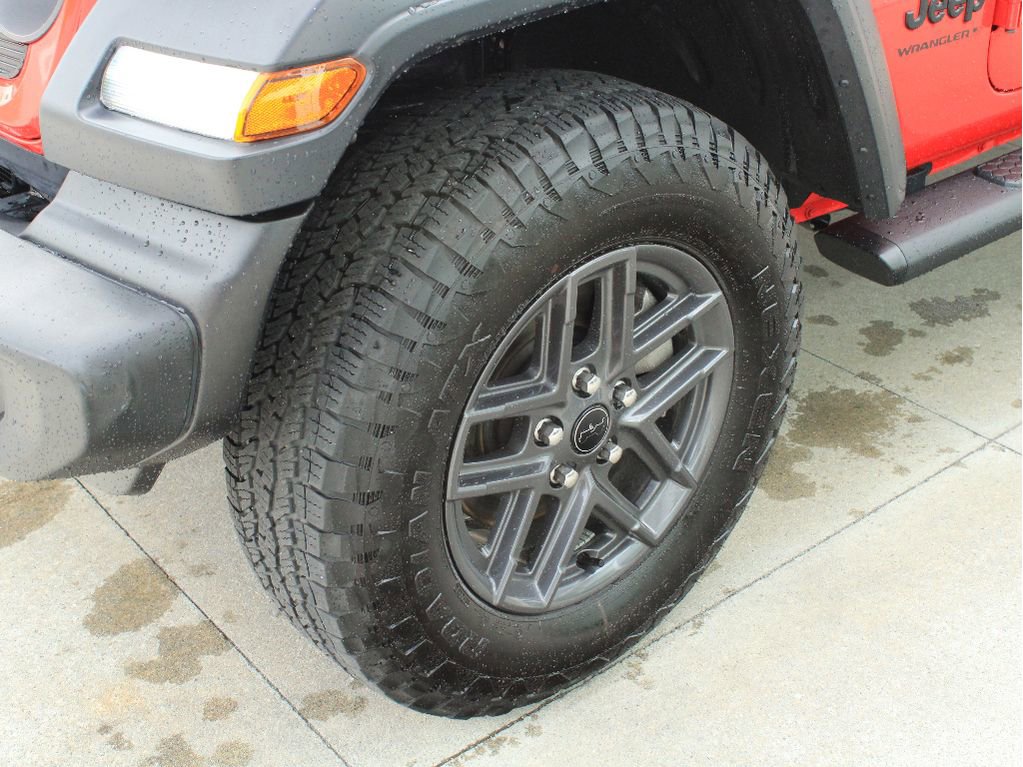 Certified 2024 Jeep Wrangler Sport AWD/4WD image 39