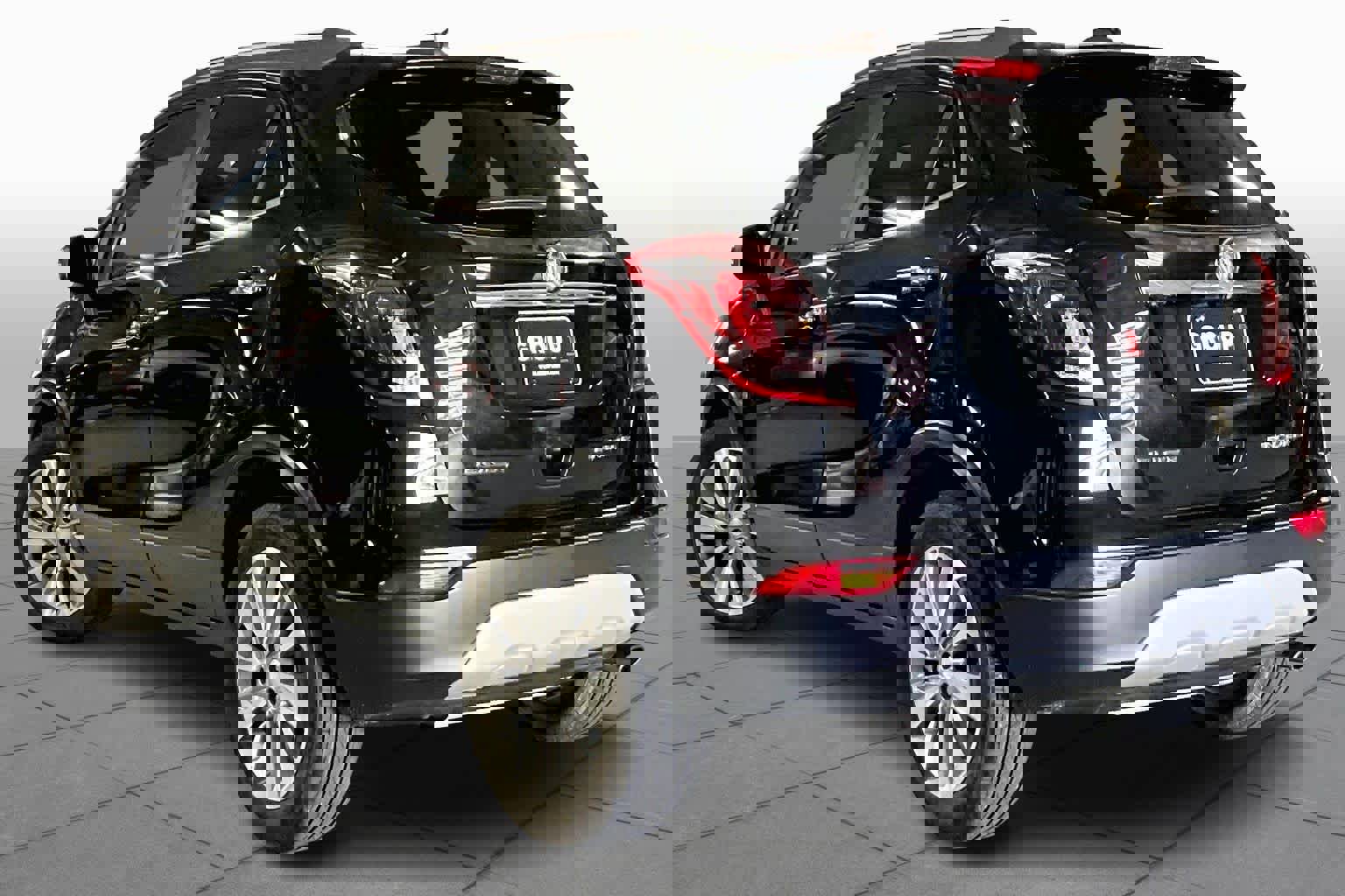 Used 2018 Buick Encore Preferred image 11