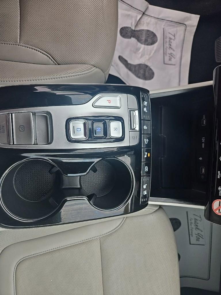 Used 2024 Hyundai Tucson Limited image 24