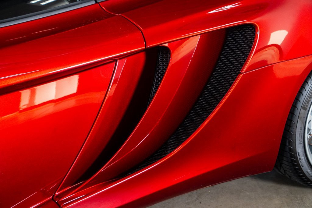 Used 2012 McLaren MP4-12C Coupe image 22